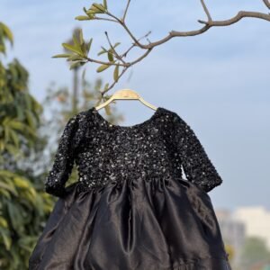 Black Sitari